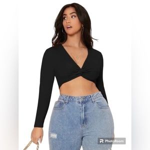 Cabi Long Sleeve Softspun 2-Way Twist Crop Top Size Small